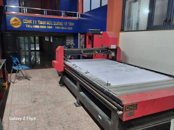 Máy cắt CNC